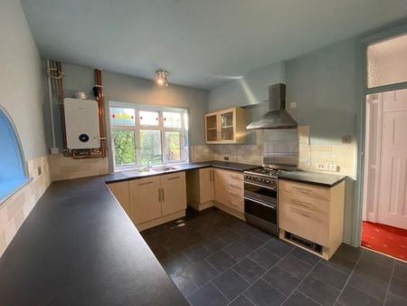 3 bedroom detached house to rent - Photo 5