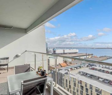 One bedroom with amazing view in Scene One apartme - Photo 3