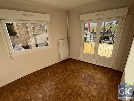 Location Appartement 3 pièces 56m² - Photo 4