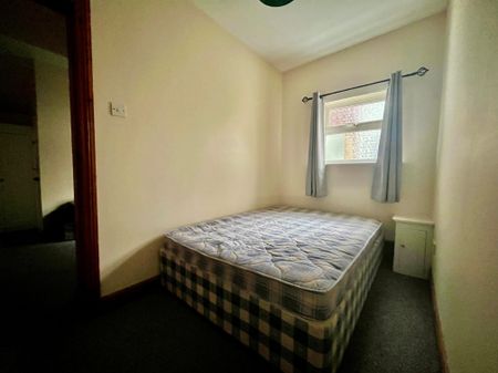 Brookfield Road, Leeds - Photo 4