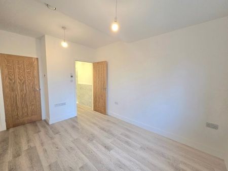 Falmouth, Falmouth, TR11 - Photo 3