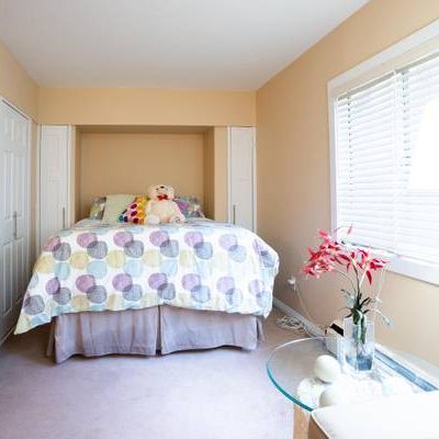 Beautiful Fully Furnished Studio Suite - Photo 1