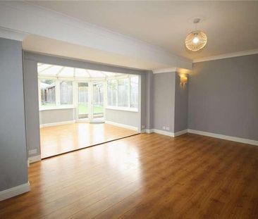 Lower Higham Road, Gravesend, Kent, DA12 - Photo 3