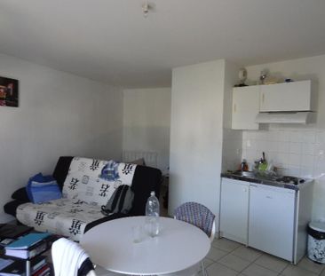 Location Appartement 1 pièce 29m² ONET LE CHATEAU 12850 - Photo 4