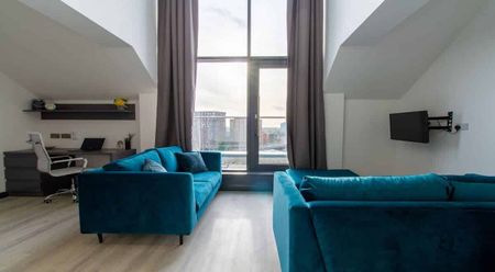 Premium Mezzanine Studio - Photo 3