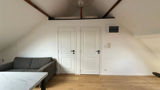 Gerenoveerde studio op toplocatie - Photo 1