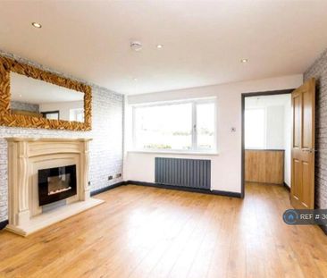 2 bedroom semi-detached house to rent - Photo 1