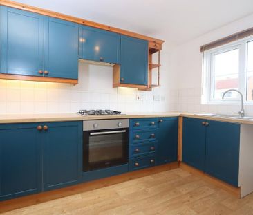 3 bedroom detached house to rent - Photo 5