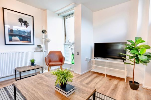 1 bedroom serviced apartment to rent - Photo 1