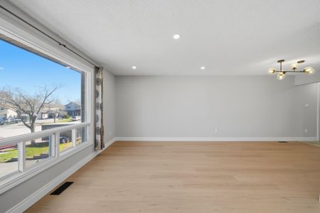 For Lease - 56 McConkey Place Unit# Main, Barrie, Ontario - Photo 5