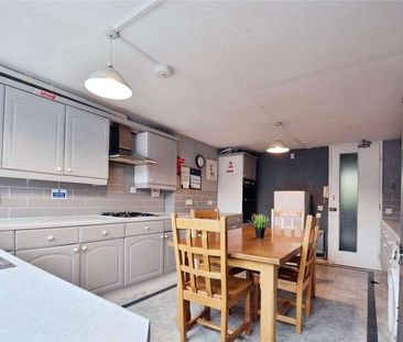Sanctuary Close, Harefield, Uxbridge, UB9 - Photo 1