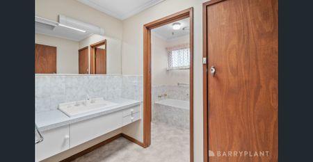 Perfectly Positioned - Photo 4