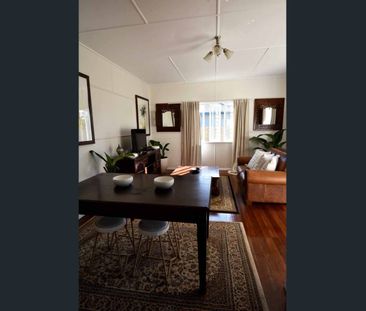 Raised 3 bedroom home in Rocklea - Photo 2