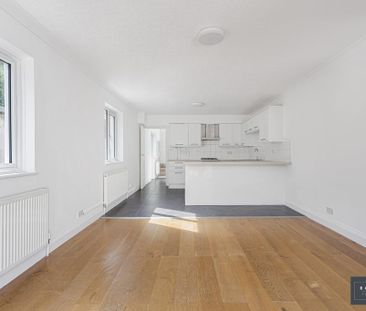 3 bedroom maisonette to rent - Photo 3