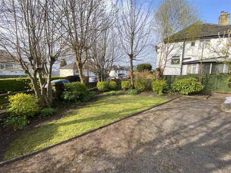 4 bedroom semi-detached house to rent - Photo 2