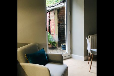 2 Bed Flat, Morton Street, EH15 - Photo 2