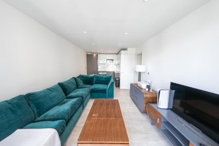 2 bedroom flat to rent - Photo 3