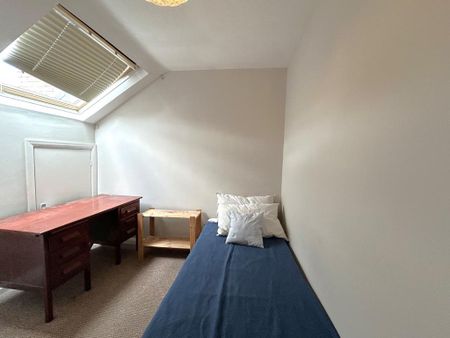 3 bedroom house share to rent - Photo 3