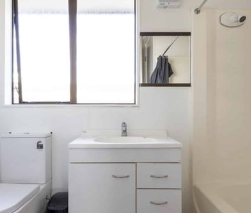 Spacious and Renovated Family Home in Prime Location - Photo 3