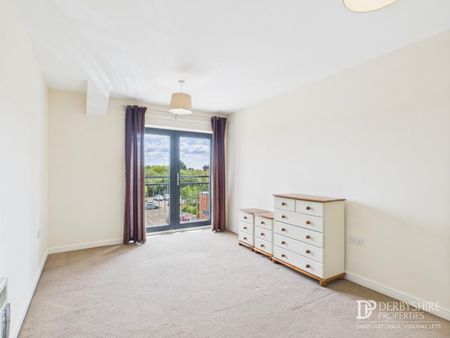1 Bedroom Apartment - Photo 2
