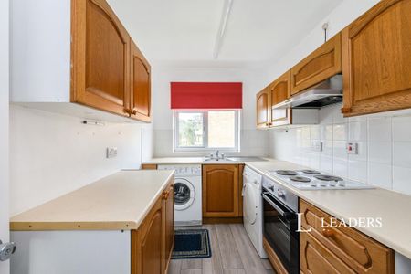 2 bedroom flat to rent - Photo 5