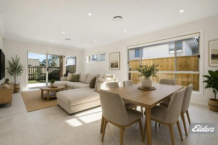 Double Storey House in Gables - Photo 2