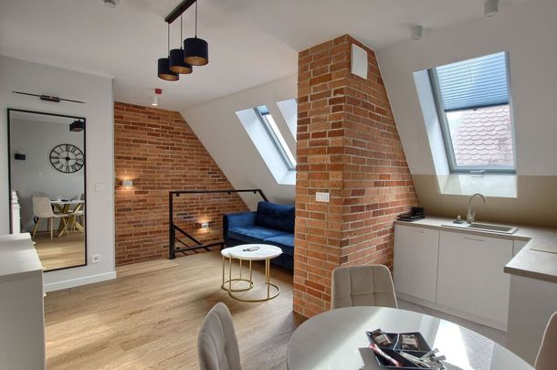 Mieszkanie 2-pokojowe na Starym Mieście - Zdjęcie 1