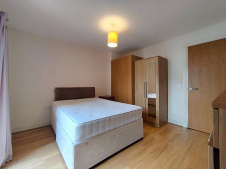 2 bedroom apartment to rent - Photo 4