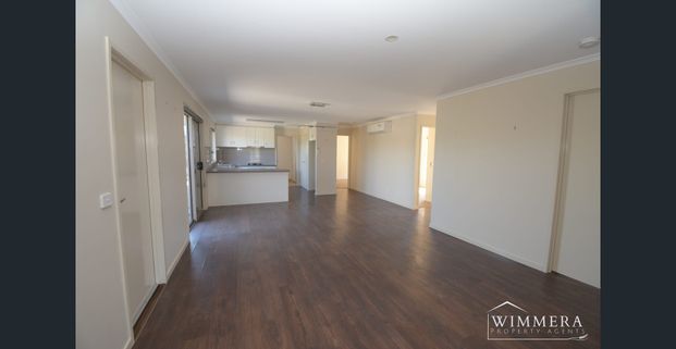 Charming Family Home - - Photo 1