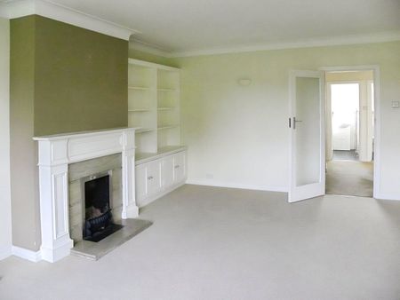Imber Close, Esher, Surrey, KT10 8EB - Photo 5