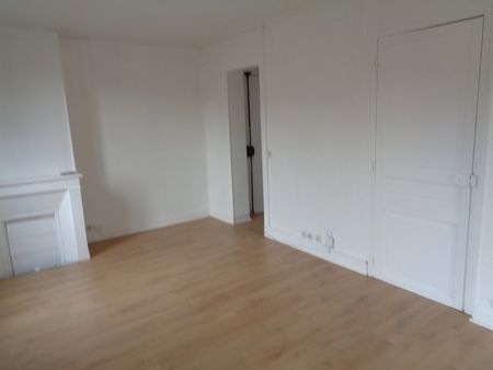 Location Appartement 2 pièces 38m² - Photo 2