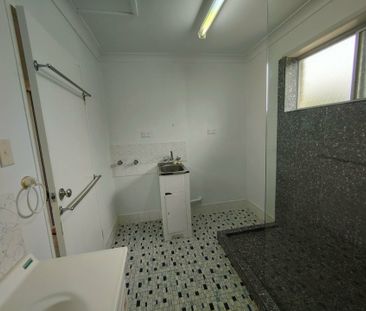 Unit 7/581 Esplanade, URANGAN - Photo 4