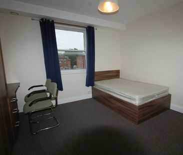 Flat to rent on - Photo 6