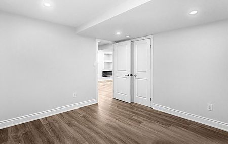 For Lease - 288 Sixteen Mile Drive, Oakville, Ontario - Photo 3