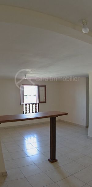 Location Appartement 2 pièces 42m² CAYENNE 97300 - Photo 1