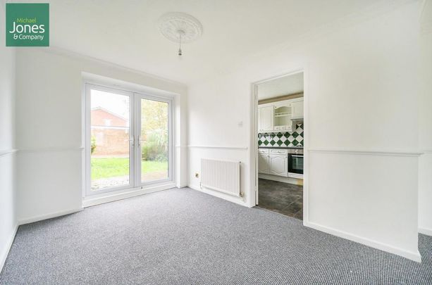 4 bedroom semi-detached house to rent - Photo 1