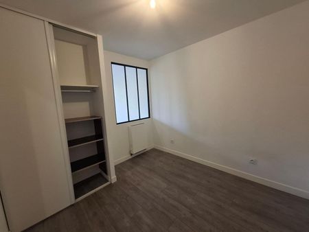 Location Appartement 1 pièce 33m² TASSIN LA DEMI LUNE 69160 - Photo 2