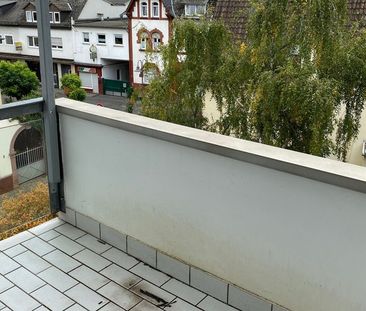 Walluf: Helle 1-Zimmerwohnung mit Balkon sucht neuen Mieter! - Photo 3