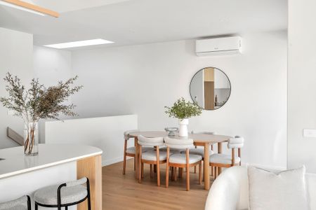 Brand New 3-Bedroom Home in the Heart of Thornbury - Photo 3