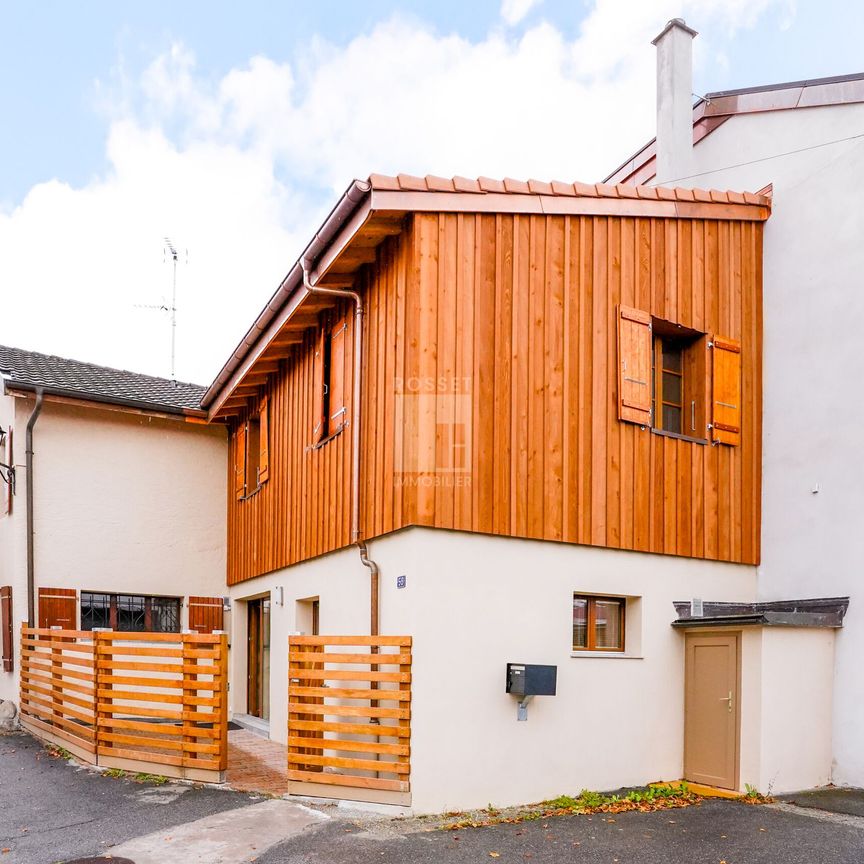 Maison mitoyenne de 8 pièces à louer à Plan-les-Ouates - Photo 1