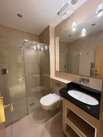 1 Bed Flat, Butts Court, LS1 - Photo 2