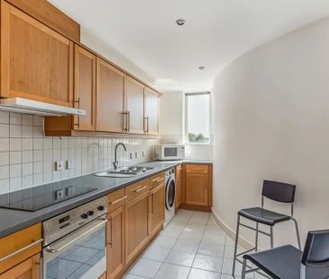 Room in a Shared Flat, Manchester Road, E14 - Photo 4