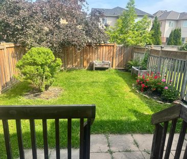 For Lease - 14 Blacksmith Lane, Whitby, Ontario - Photo 5