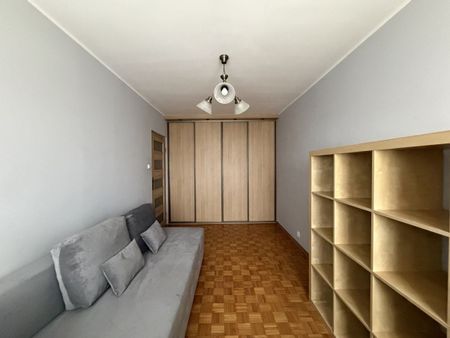 Metro M1, 3 sypialnie, Balkon, Blisko komunikacji 55 m² - Photo 2
