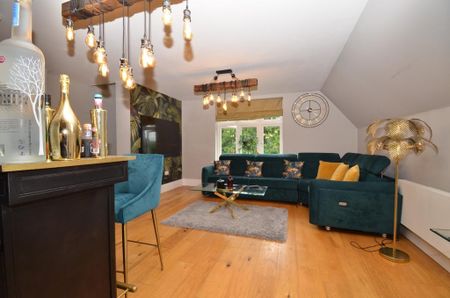 2 bedroom apartment to rent - Photo 3