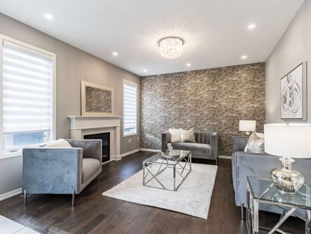 For Lease - 10 Bloom Drive, Brampton, Ontario - Photo 5