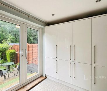 2 bedroom terraced house to rent - Photo 3