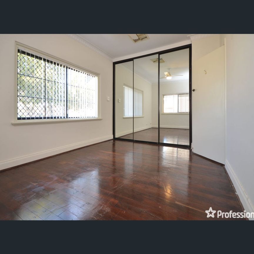 192 Keane Street, Cloverdale, WA 6105 - Photo 1