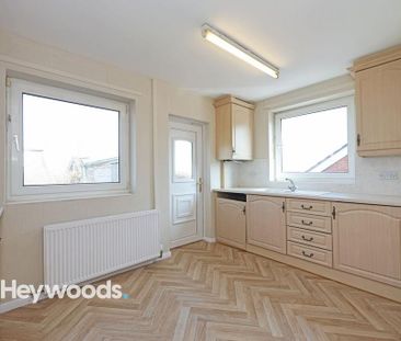 2 bedroom detached bungalow to rent - Photo 6