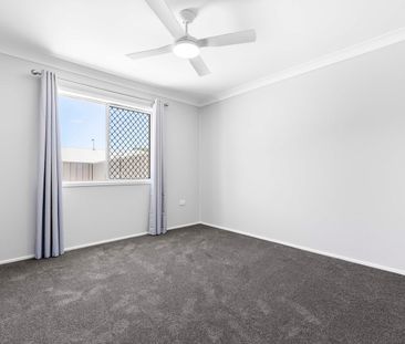 Freshly Updated Inner-City Unit with Extra Living Space & Double Ca... - Photo 3